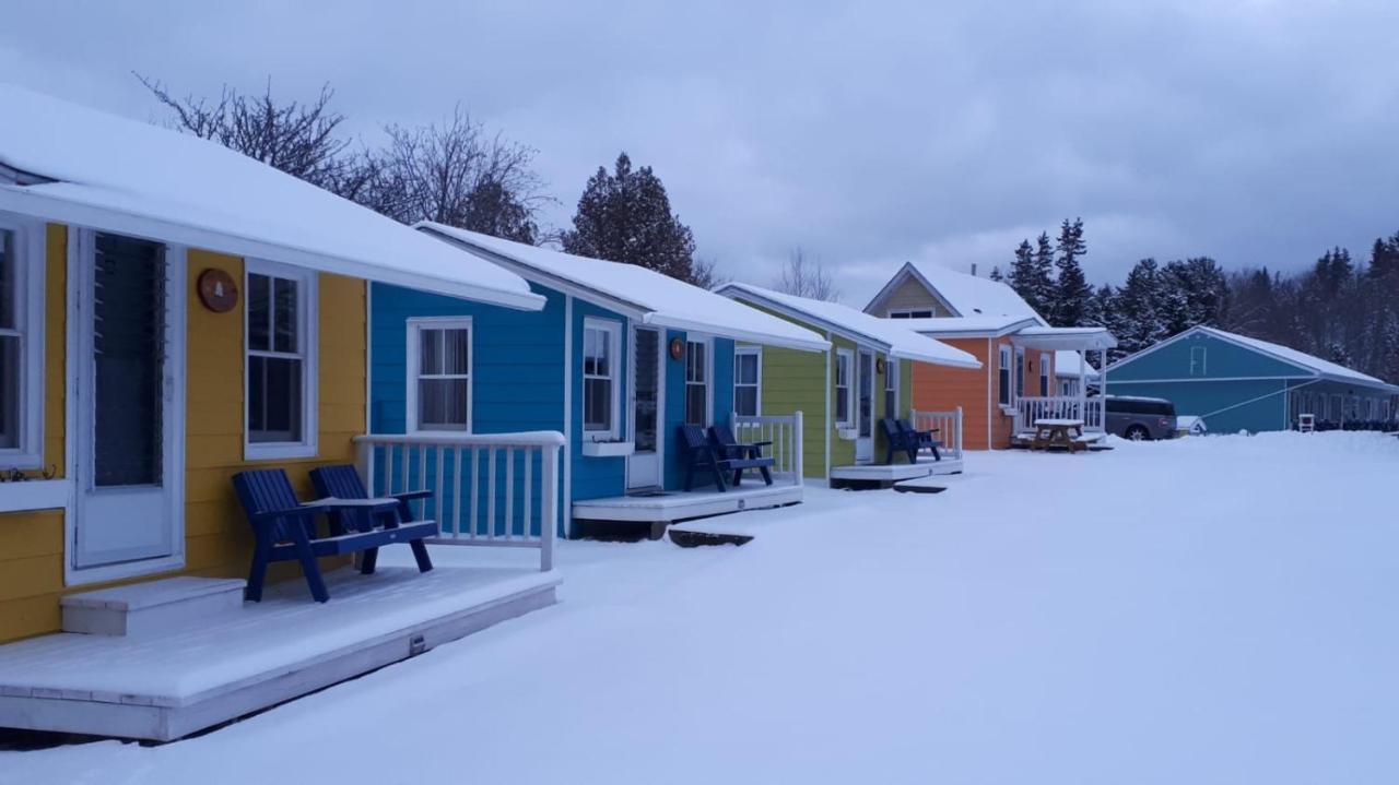 Atlantic View Motel Lunenburg Exterior photo